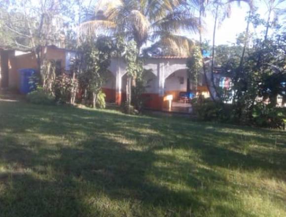 SE VENDE CASA DE CAMPO POSADA EN EL PABELLÓN 