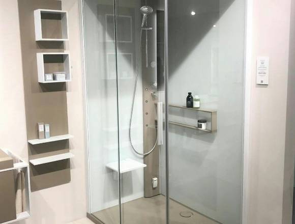 Cabina para duchas en vidrio 