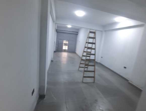 Se Alquila Local Comercial 1,500 50m2