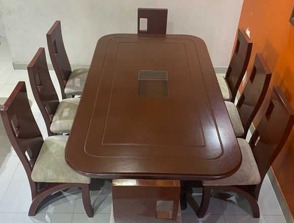 Comedor de madera auténtica elegante barato