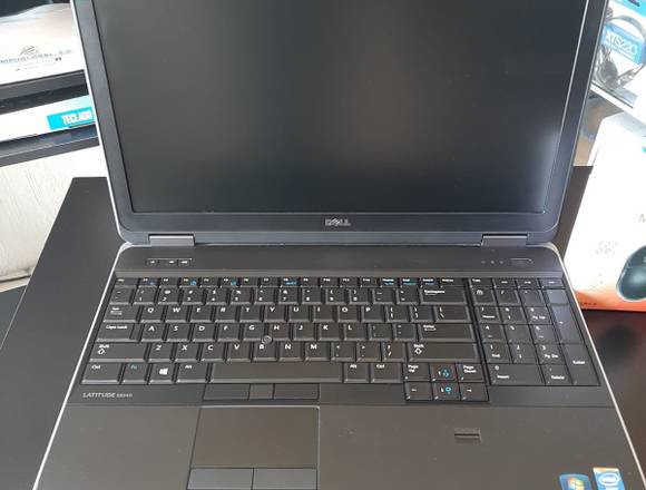 Dell CoreI7 Laptop 4ta generación 