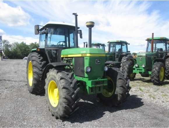 TRACTOR AGRICOLA JOHN DEERE