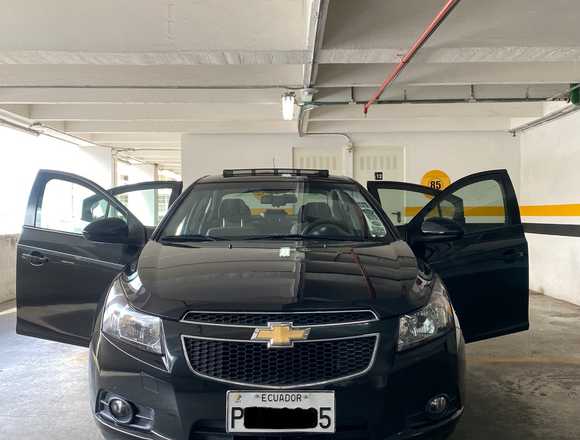 Se vende Chevrolet Cruze 