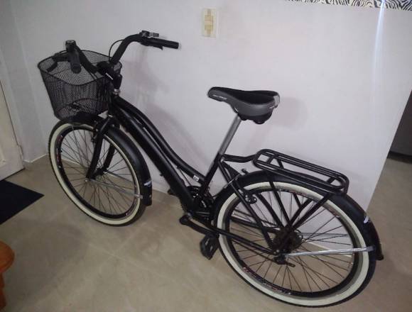 Bicicleta playera urbana negra rin 26 canasta