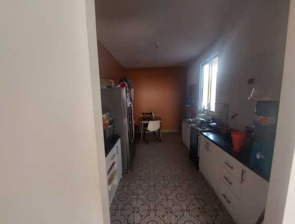 Se Vende amplia casa en Villa Pampa Nueva Arica