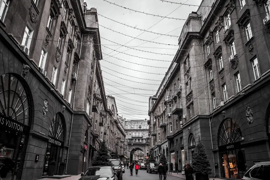 kyiv apartments - neighbourhood