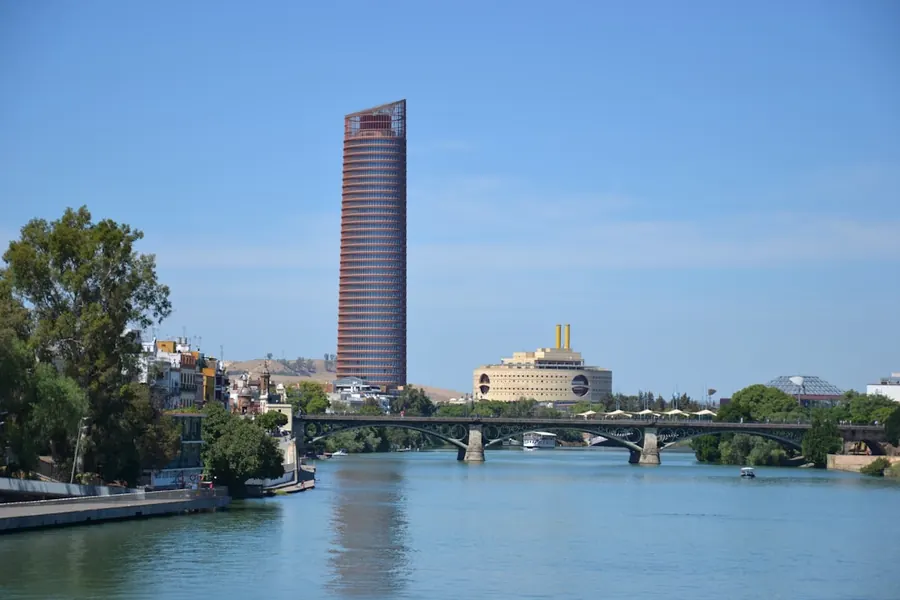 seville apartments - neighbourhood