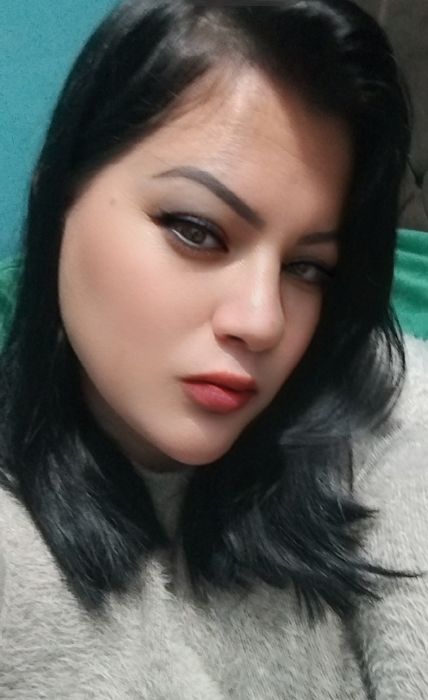 Gislaine M.