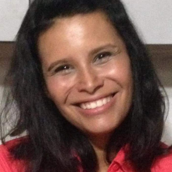Paula F.