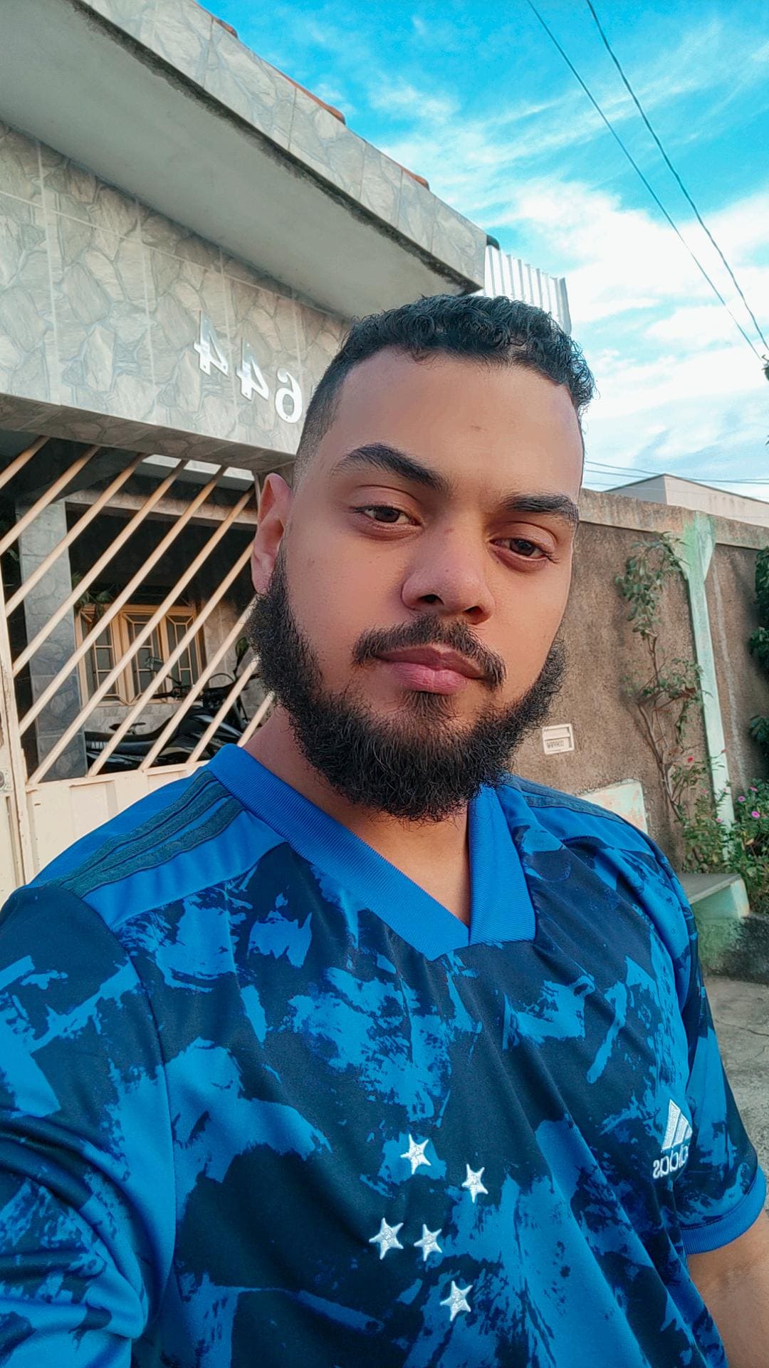 Vitor V.