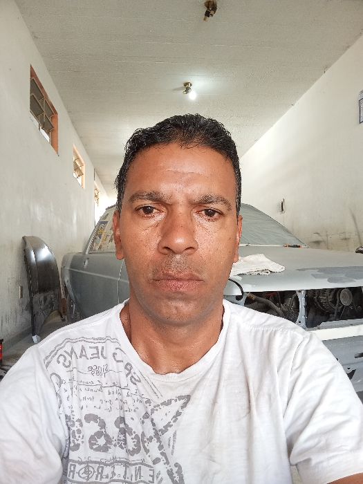 Fabricio D.