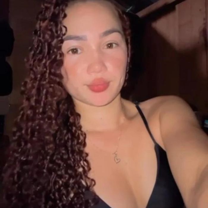 Mirliane C.