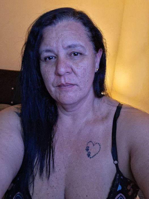 Joselaine F.