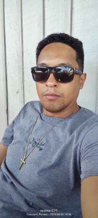 Daniel F.