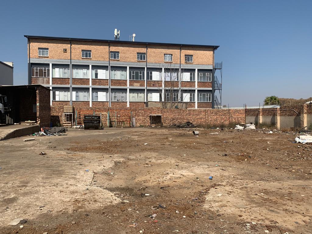 Stand alone property available for rent in Wynberg