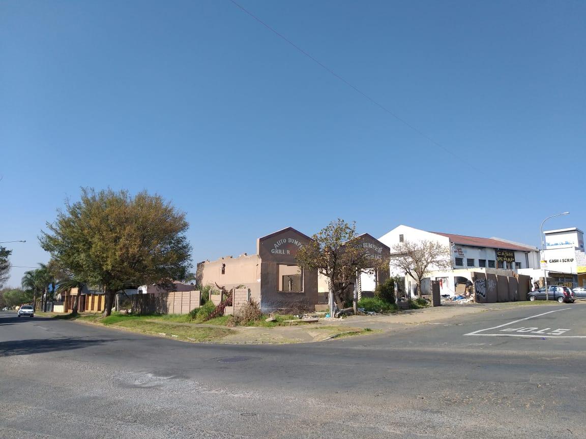 Multiple properties available for sale in Western Johannesburg suburb