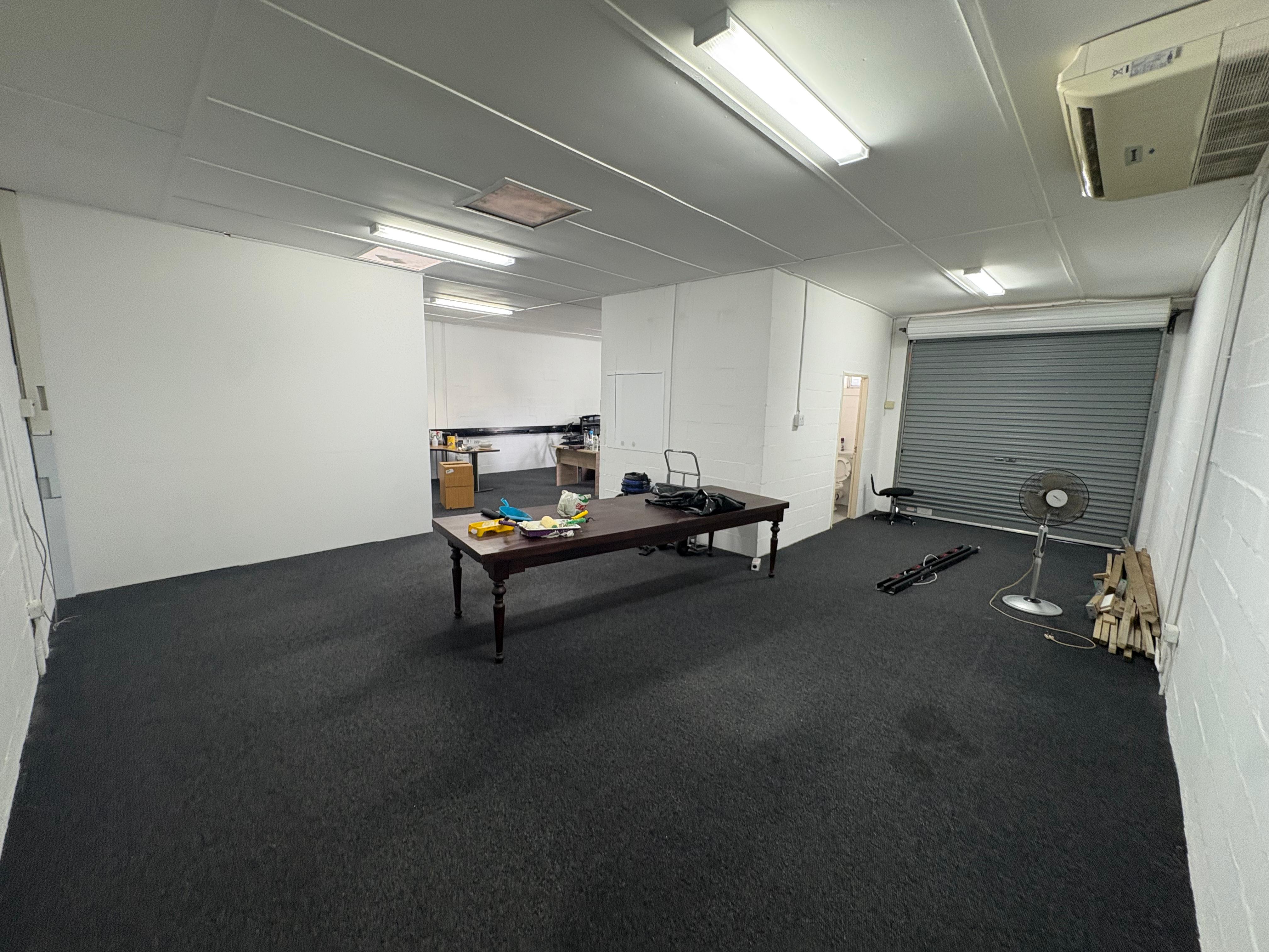 PROSPERITY BUSINESS PARK | WAREHOUSE TO LET | MONTAGUE GARDENS | 100m²