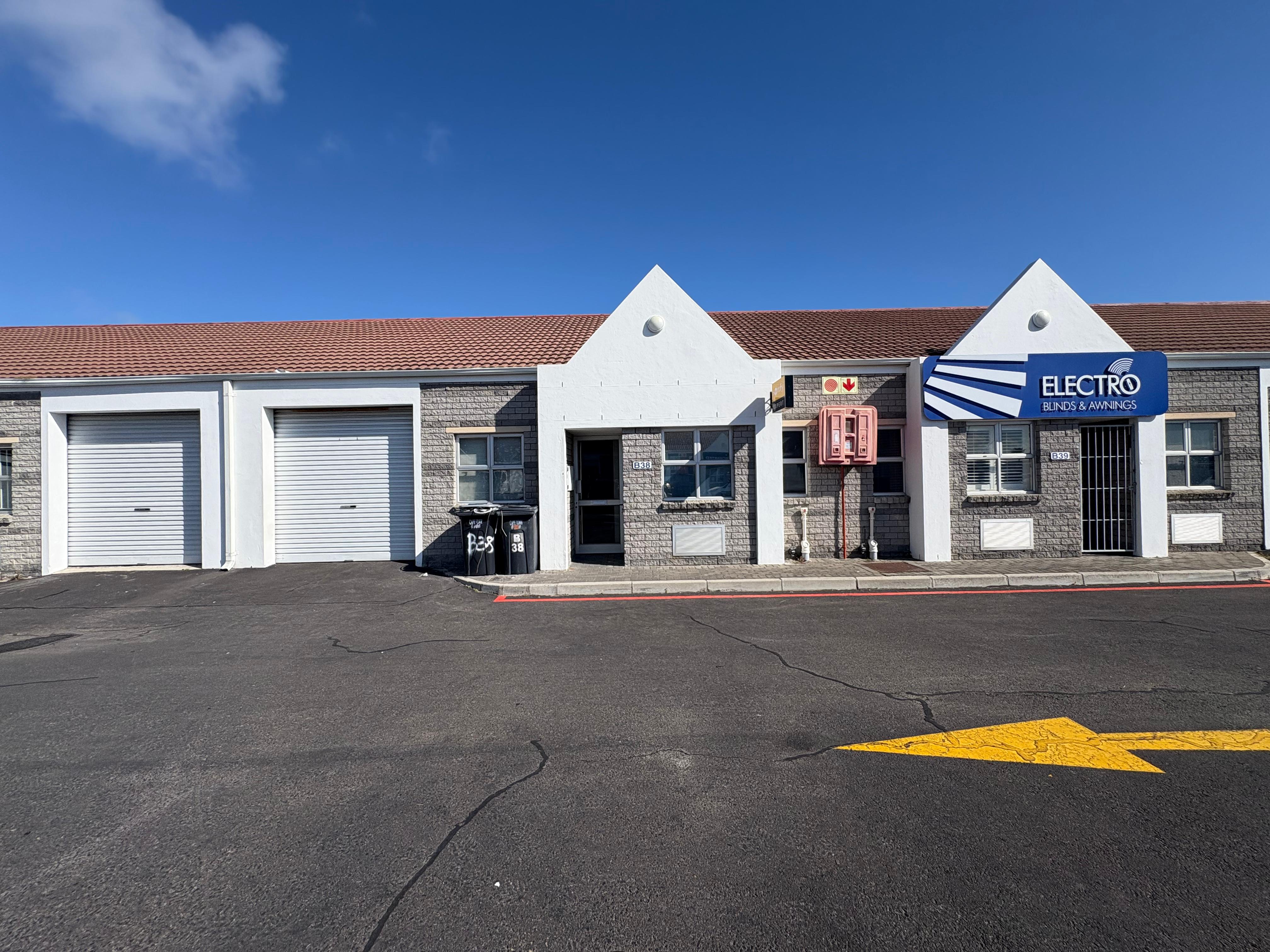 MILNERTON BUSINESS PARK | WAREHOUSE TO RENT | MONTAGUE GARDENS | 200m²