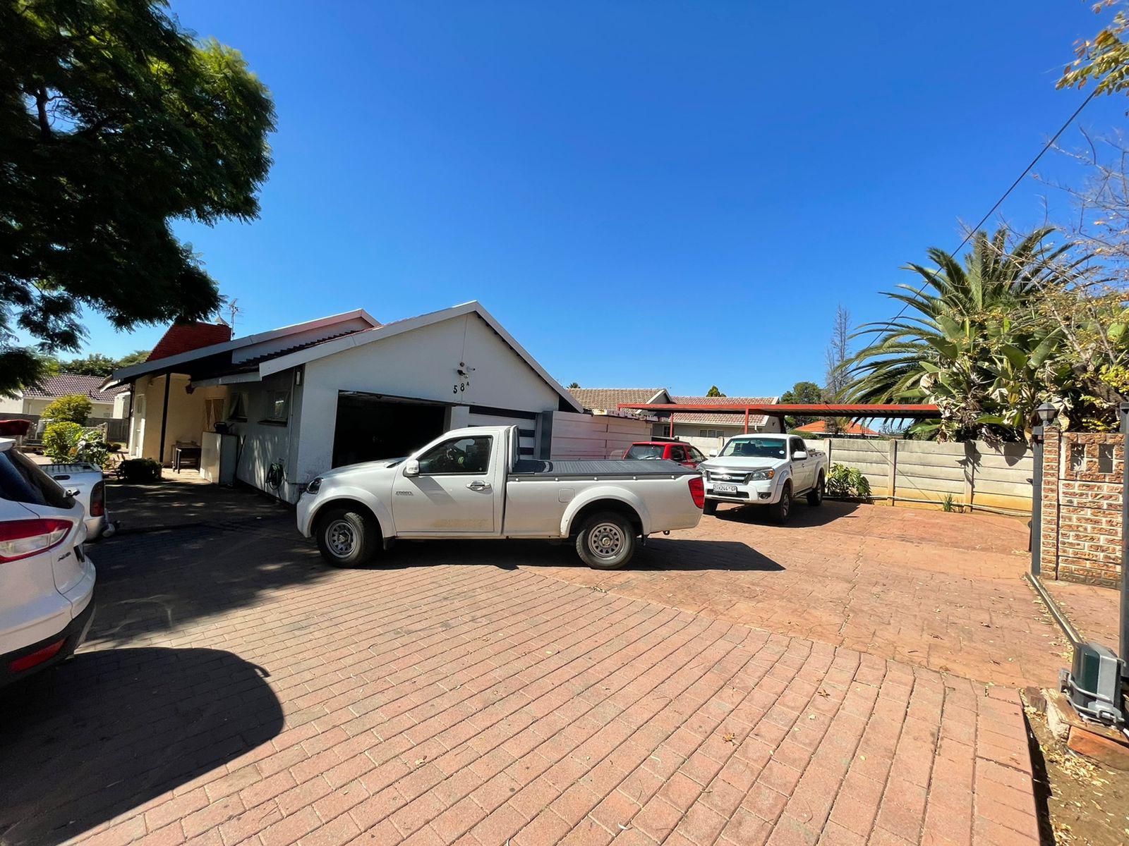 Business / commercial property for sale in Eastleigh