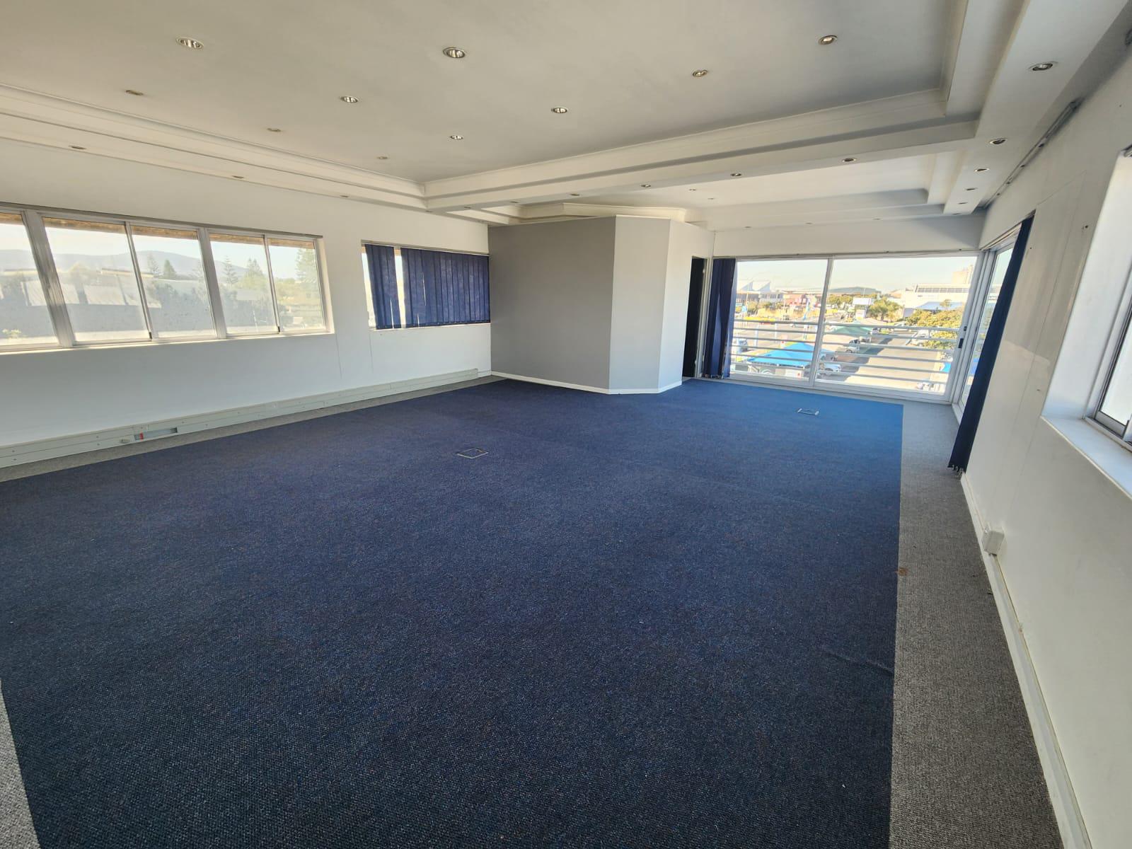 BURPARK | OFFICE TO RENT | MONTAGUE GARDENS | 142m²