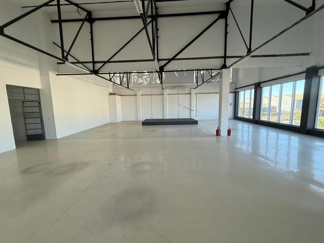 AUKLAND PARK | INDUSTRIAL WAREHOUSE TO LET | PAARDEN EILAND | 640m²