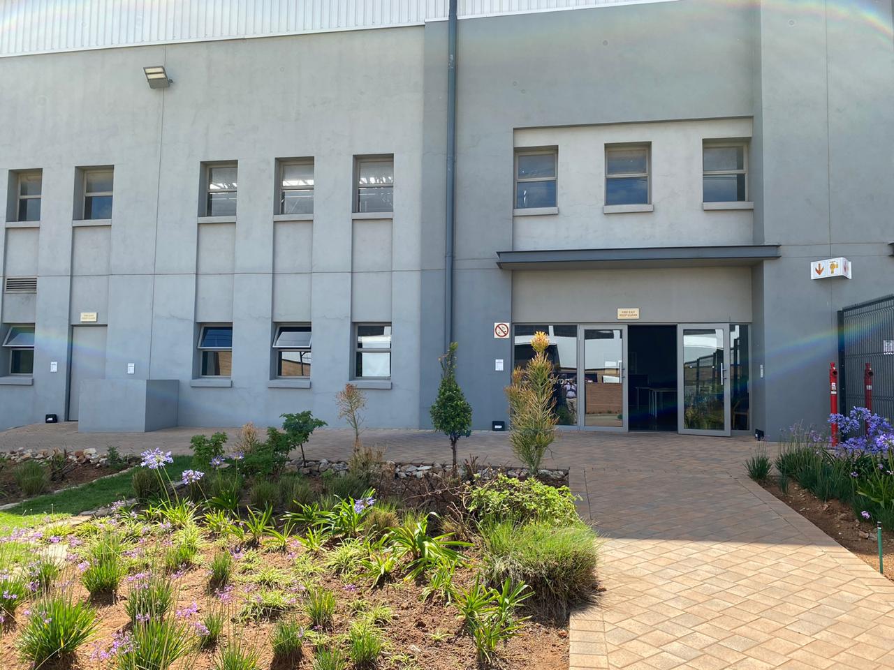 A grade facility for rent in Gosforth Park, Germiston