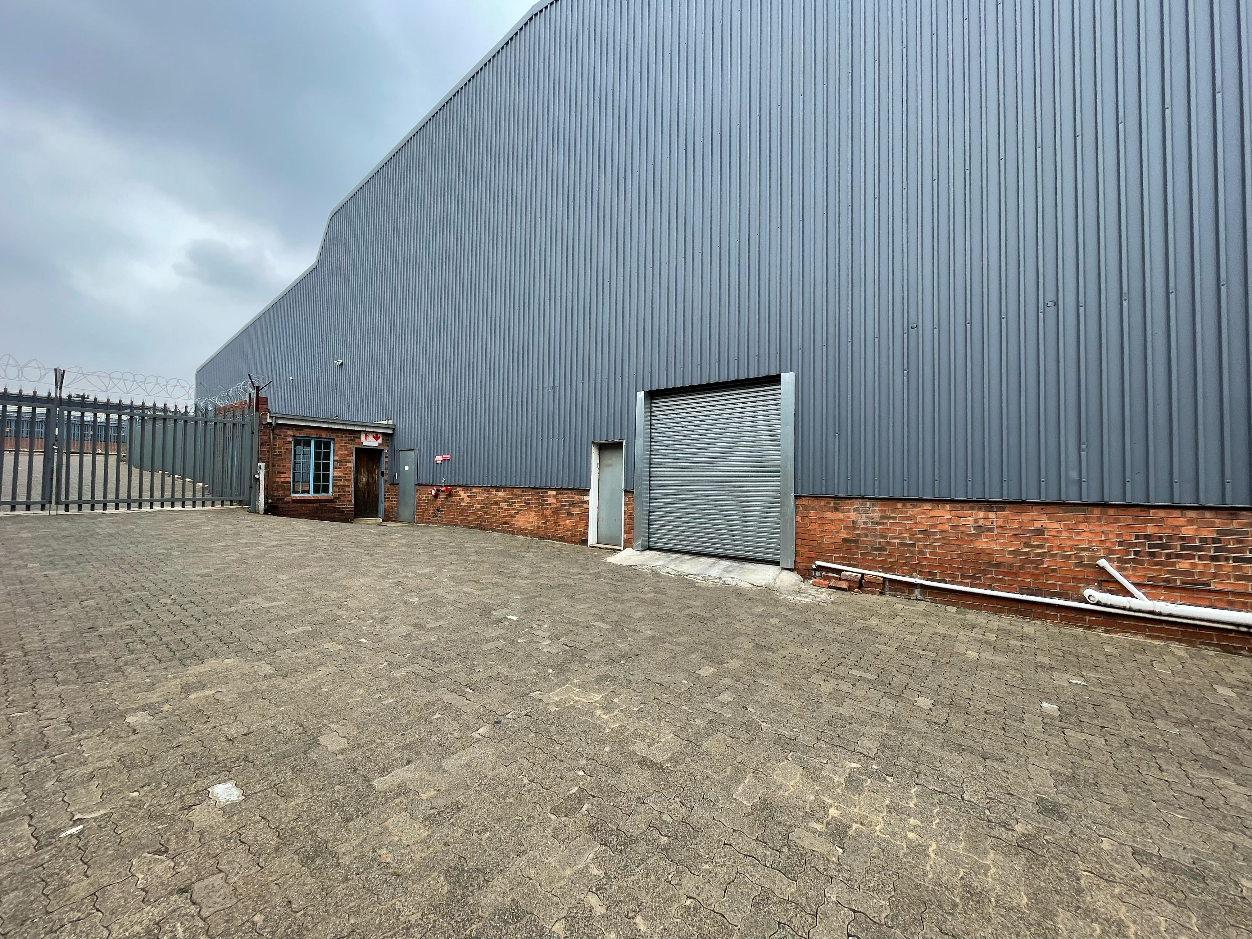 Prime Industrial Property To Let in Jet Park