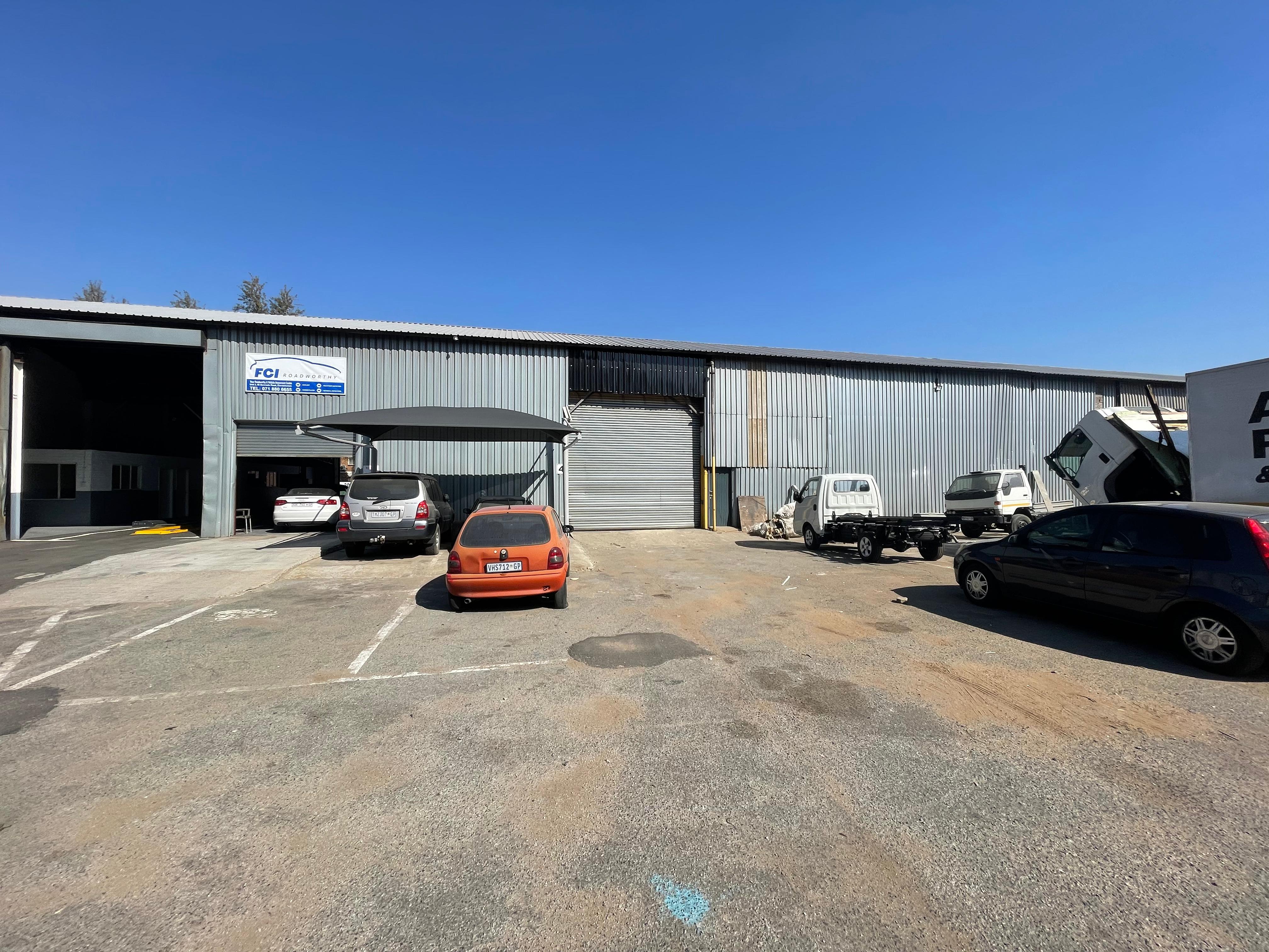 Versatile 588m² Warehouse To Let in Henville