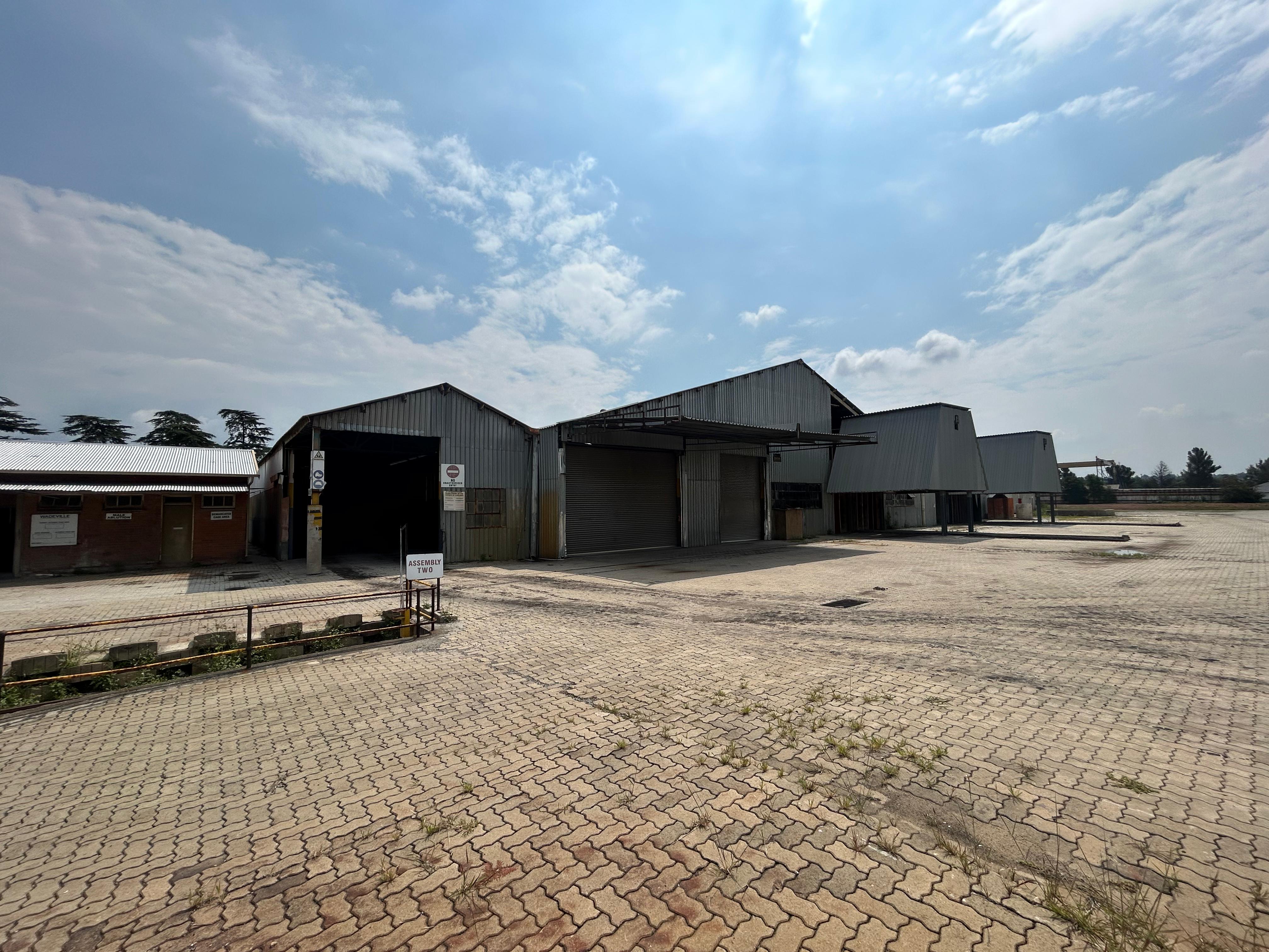 Large heavy industrial property to let / for sale in Wadeville