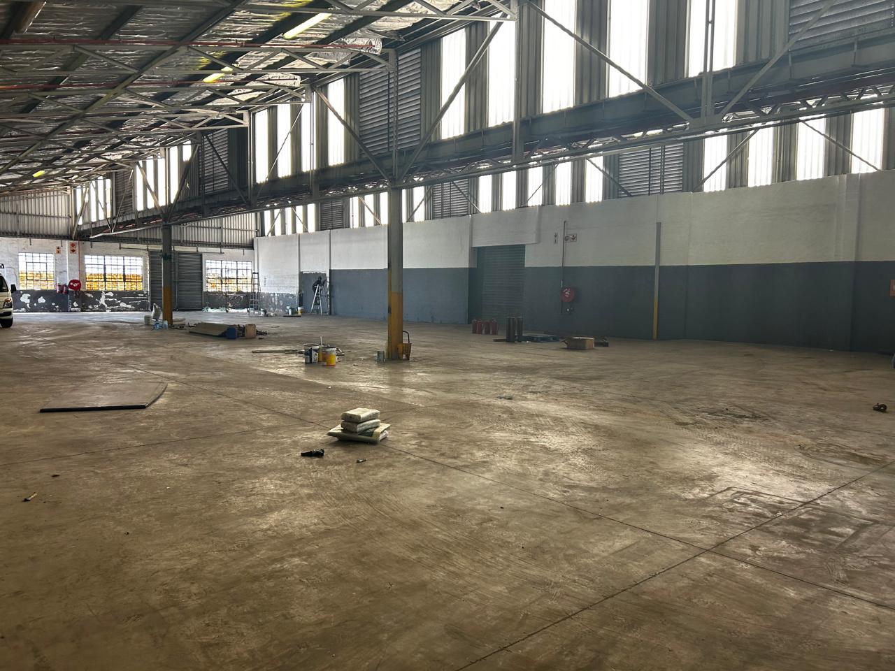 Prime 860m² Ground Floor Warehouse TO LET in Mobeni, Durban