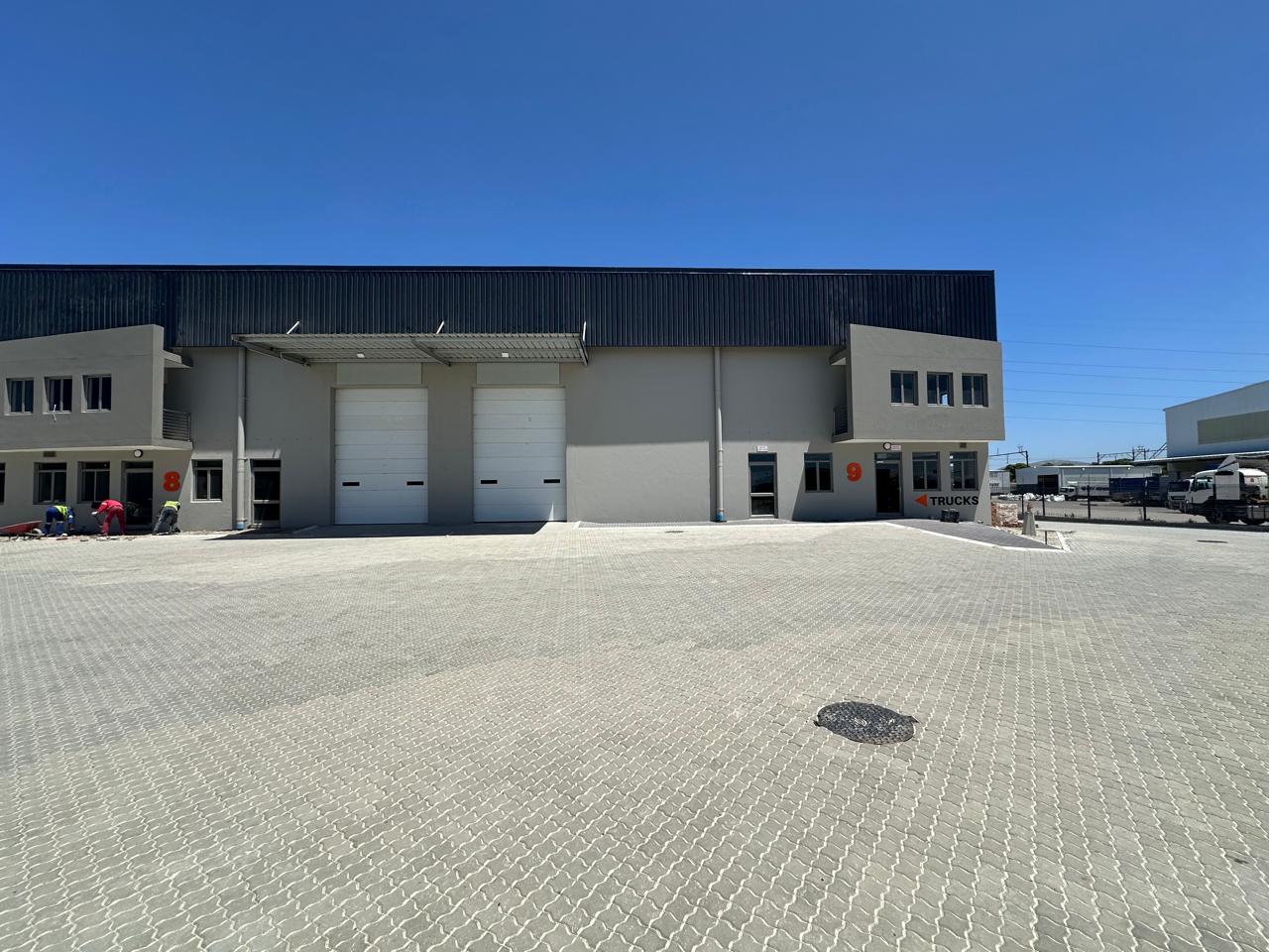 TAC BUSINESS PARK | WAREHOUSE TO RENT | BELLVILLE SOUTH | 1792M²