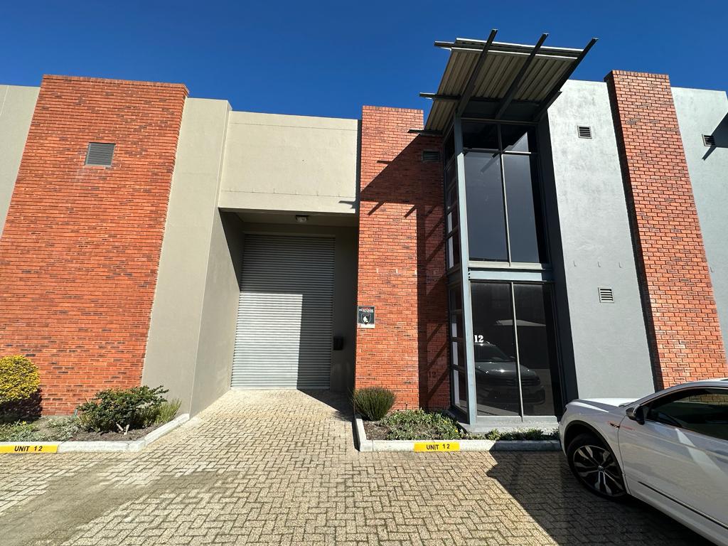 WILLOW PARK | UNIT TO RENT | 302m² | STIKLAND INDUSTRIAL, BELLVILLE
