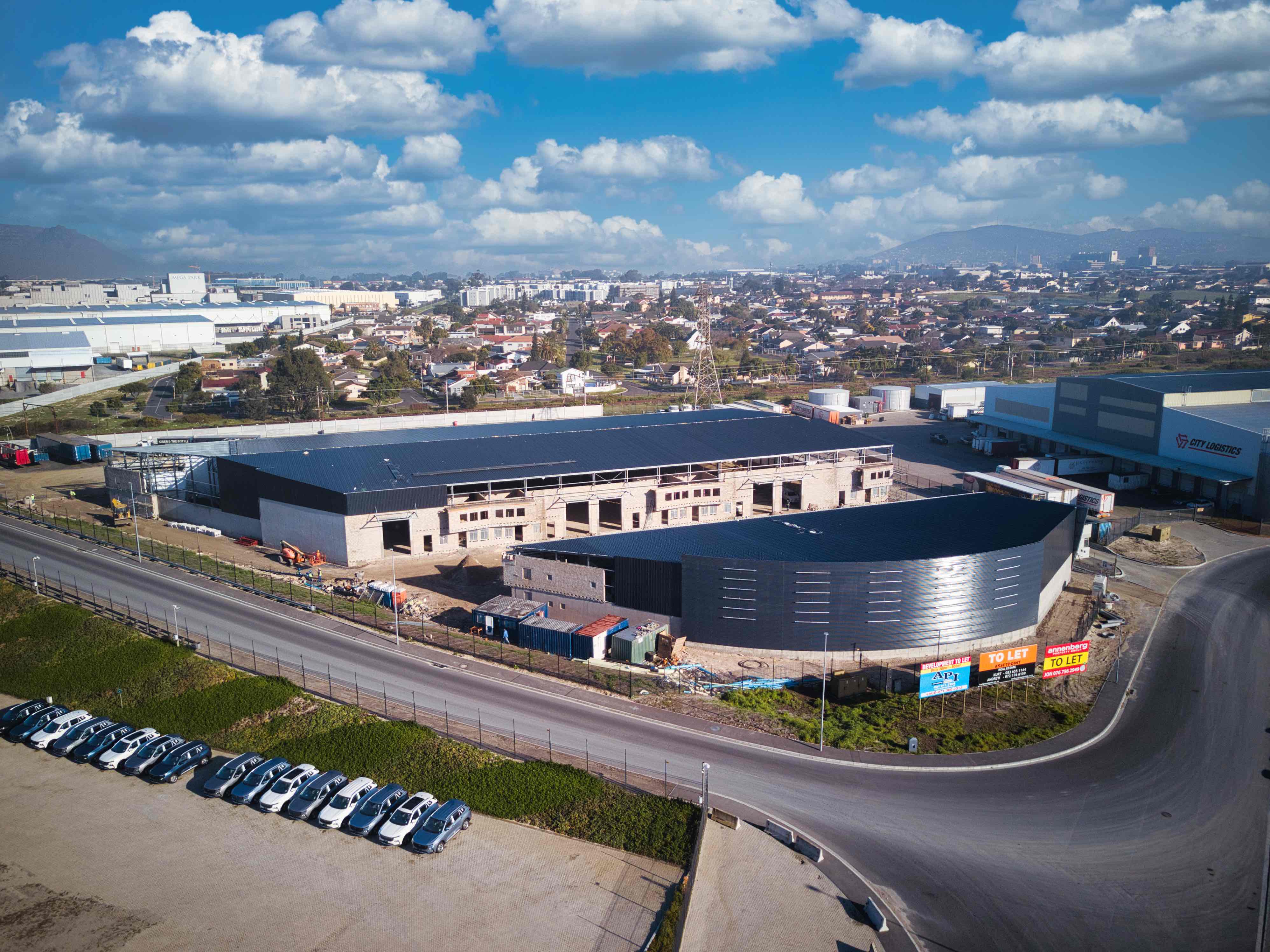 TAC BUSINESS PARK | WAREHOUSE TO RENT | BELLVILLE SOUTH | 889m²