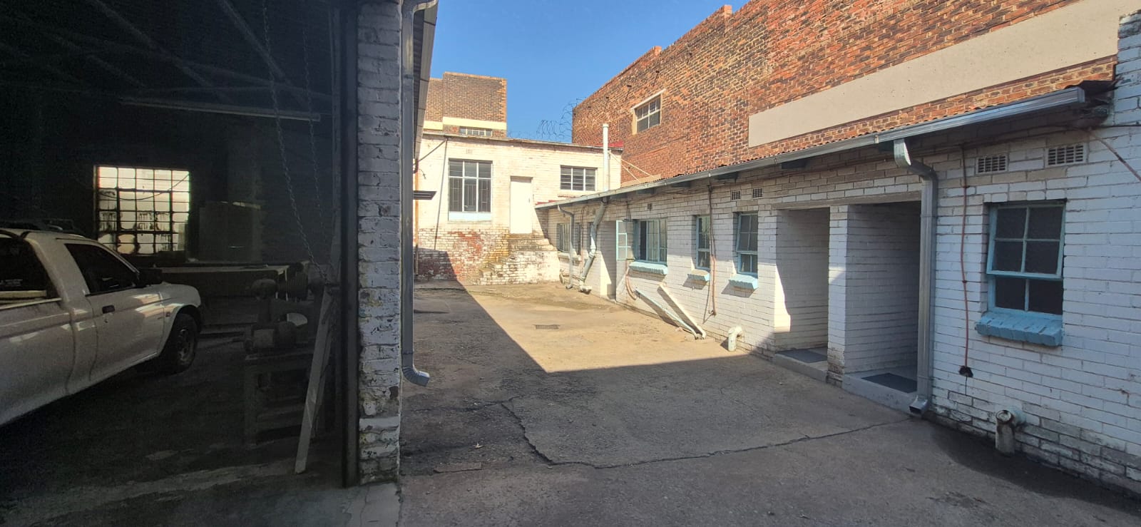 Versatile 580m² Industrial Property For Sale in Benoni Central