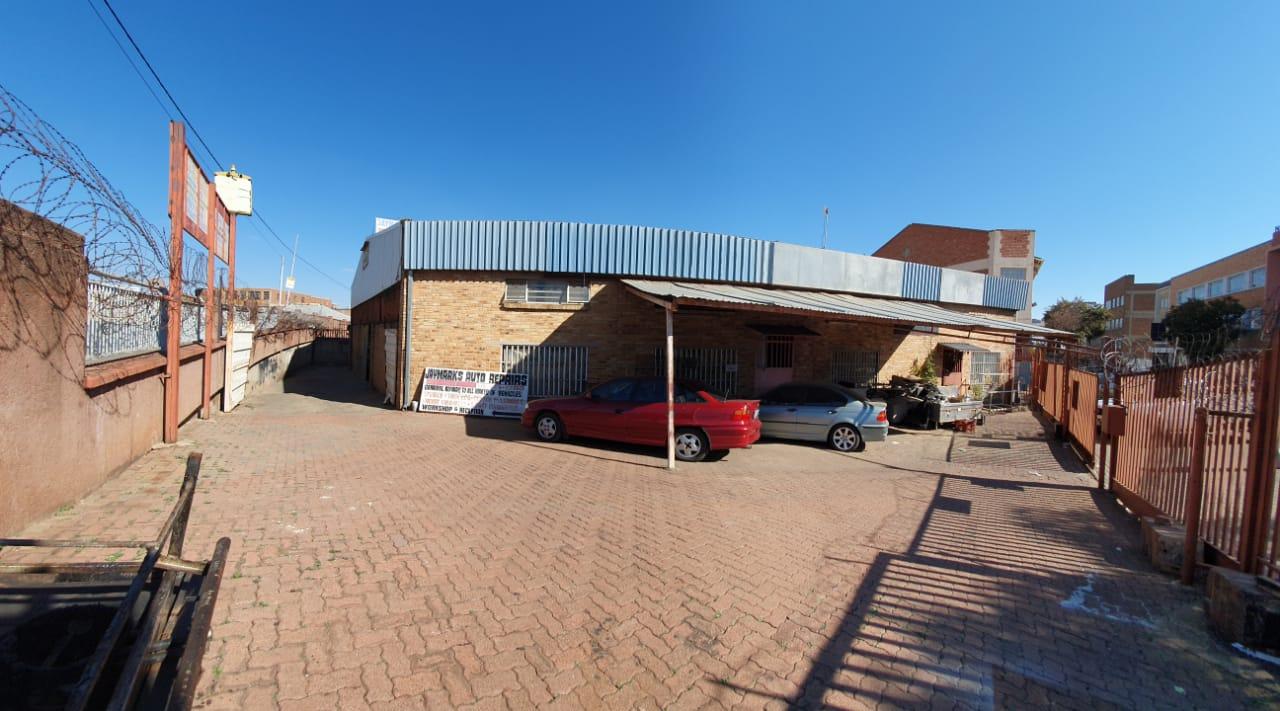 FREESTANDING INDUSTRIAL PROPERTY AVAILABLE FOR SALE IN TROYEVILLE