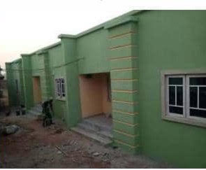 Residents, staff hail Senator Oduah for renovation of health centres, doctors quarters in Anambra North