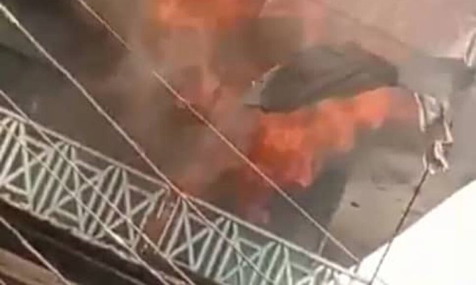 Fire guts plaza in Anambra market