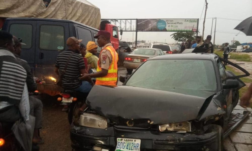 Lagos-ibadan many feared injured in crash traffic builds up - nigeria newspapers online