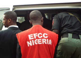 efa efcc