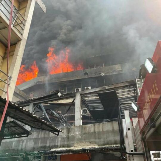 Fire breaks out in 14-storey mandilas building in lagos photos - nigeria newspapers online