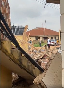 Oyo demolishes yoruba nation agitators building - nigeria newspapers online
