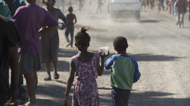 Five missing children discovered dead inside car in Niger