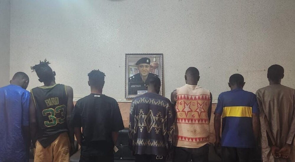 Police arrest eight suspects for robbery in kaduna hotel - nigeria newspapers online