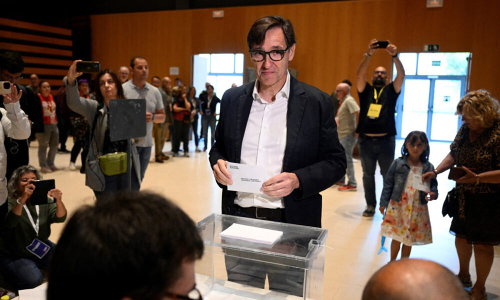 Spain pms socialists eye power grab as catalonia votes - nigeria newspapers online