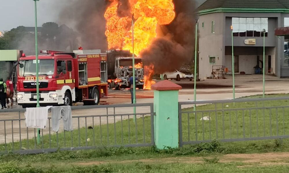 Fire guts petrol tank inside abuja filling station - nigeria newspapers online