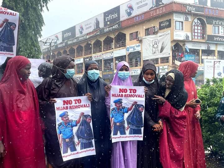 Shiites kick over removal of members hijab in detention - nigeria newspapers online