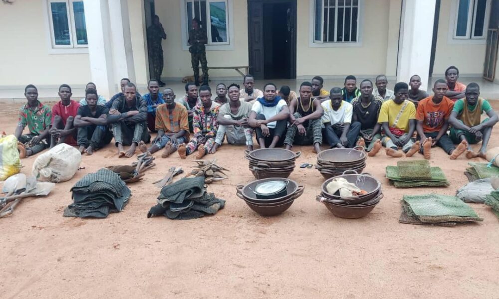 Nigerian army arrest 26 illegal miners in ondo - nigeria newspapers online