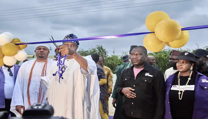 Osoba dabiri-erewa commend pelican valleys eco-friendly estate - nigeria newspapers online