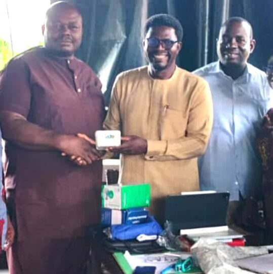 Italy-based nigerians donate items to orthopaedic hospital in benin - nigeria newspapers online