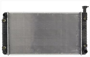 2000 Chevrolet Express 2500 Radiator AY 8012042